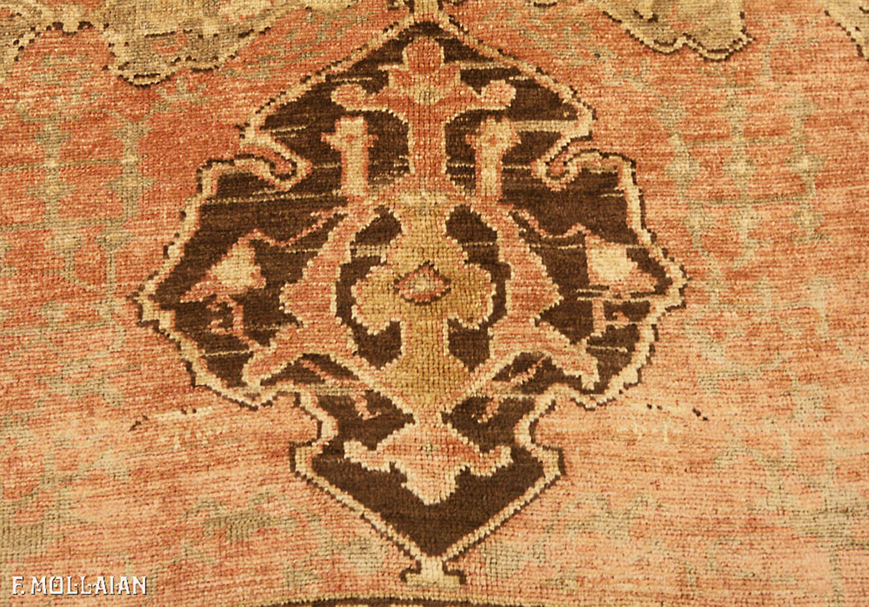 Semi-Antique Turkish Ushak (Oushak) Carpet n°:74265873